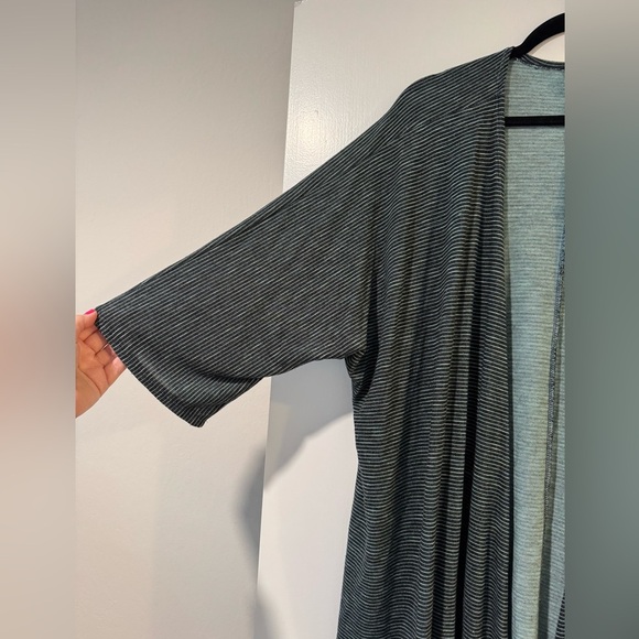 LuLaRoe Striped Open Front Cardigan black and green high low - Picture 3 of 4